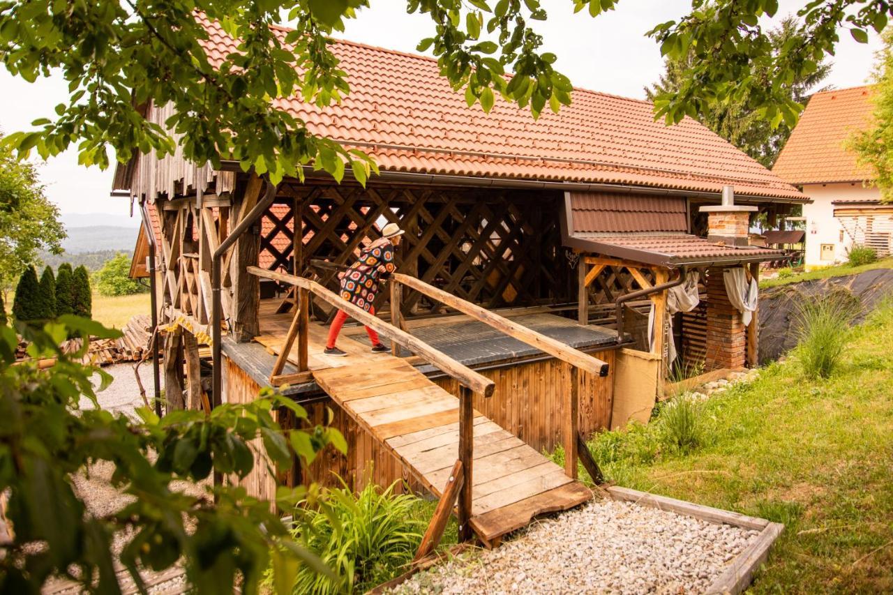 Panorama Glamping Visole Hotel Словенска Бистрица Екстериор снимка